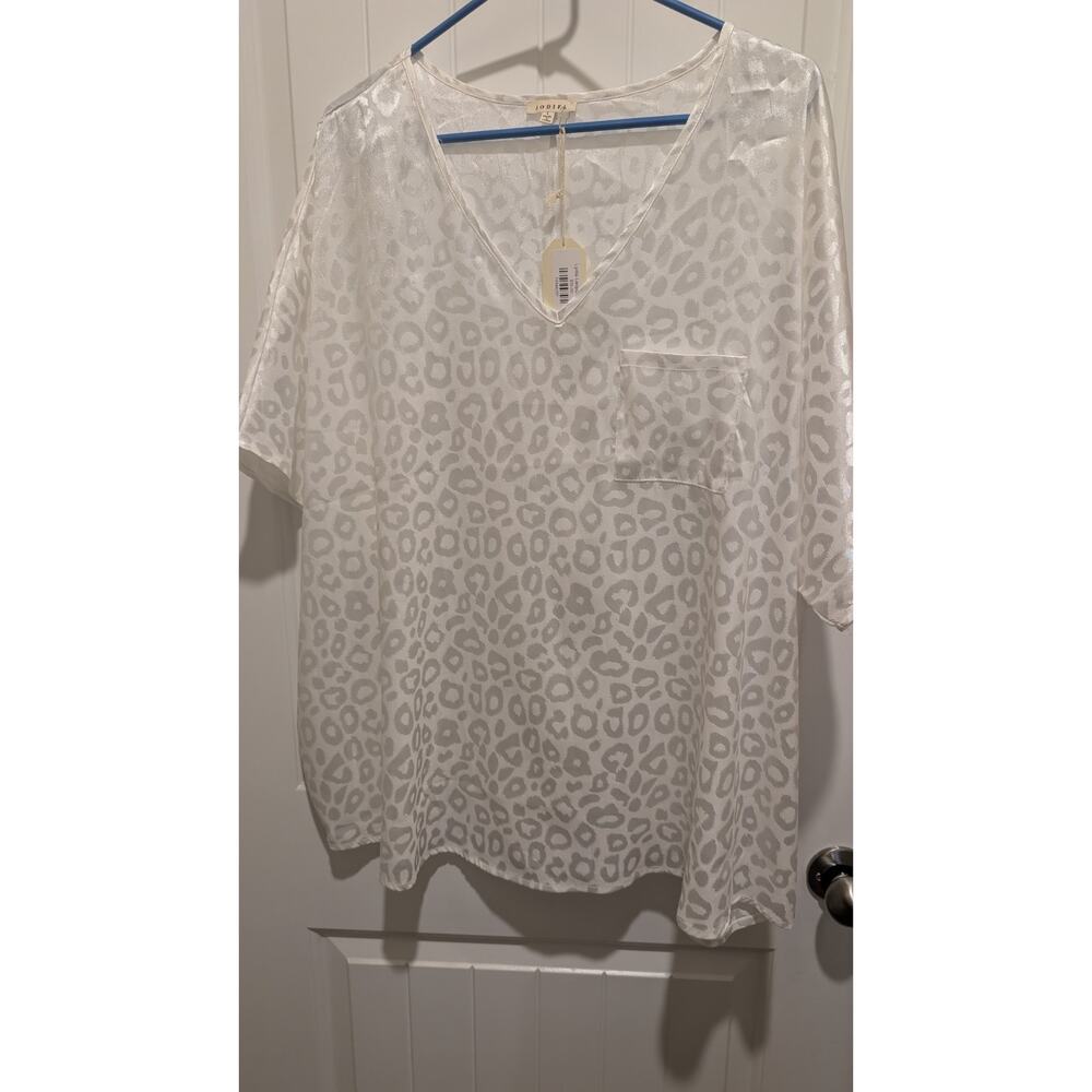 NWT Jodifl White Leopard Satin Blouse Women’s Boho Oversized Large